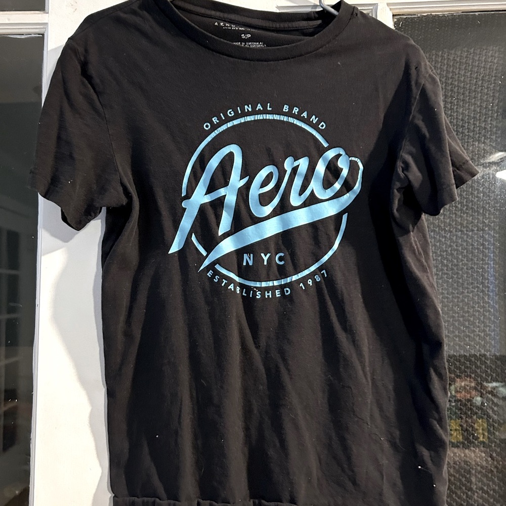 Women’s aeropostale T-shirt, size small but fits like medium